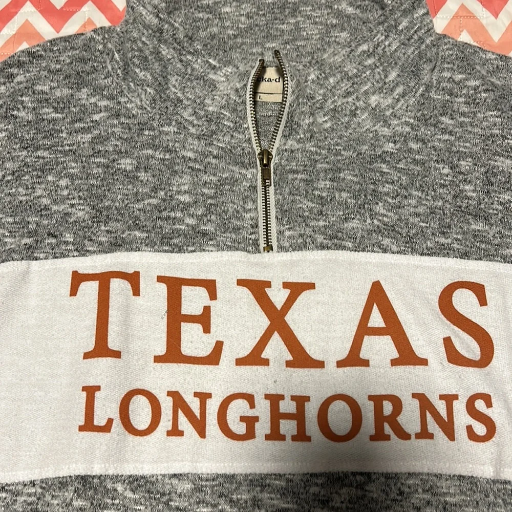 Longhorns 1/4 zip - Picture 2 of 5